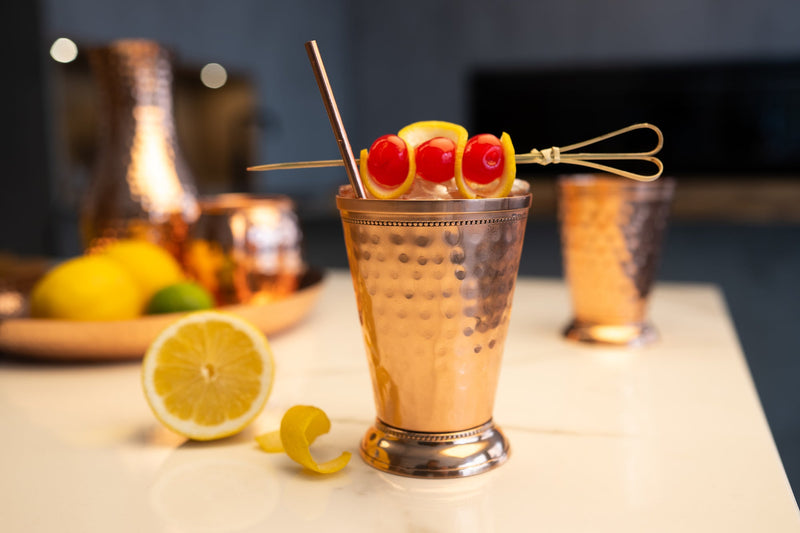 Shirley Temple Cocktail: Ein süßer und alkoholfreier Genuss mit diesem Rezept - Specter & Cup